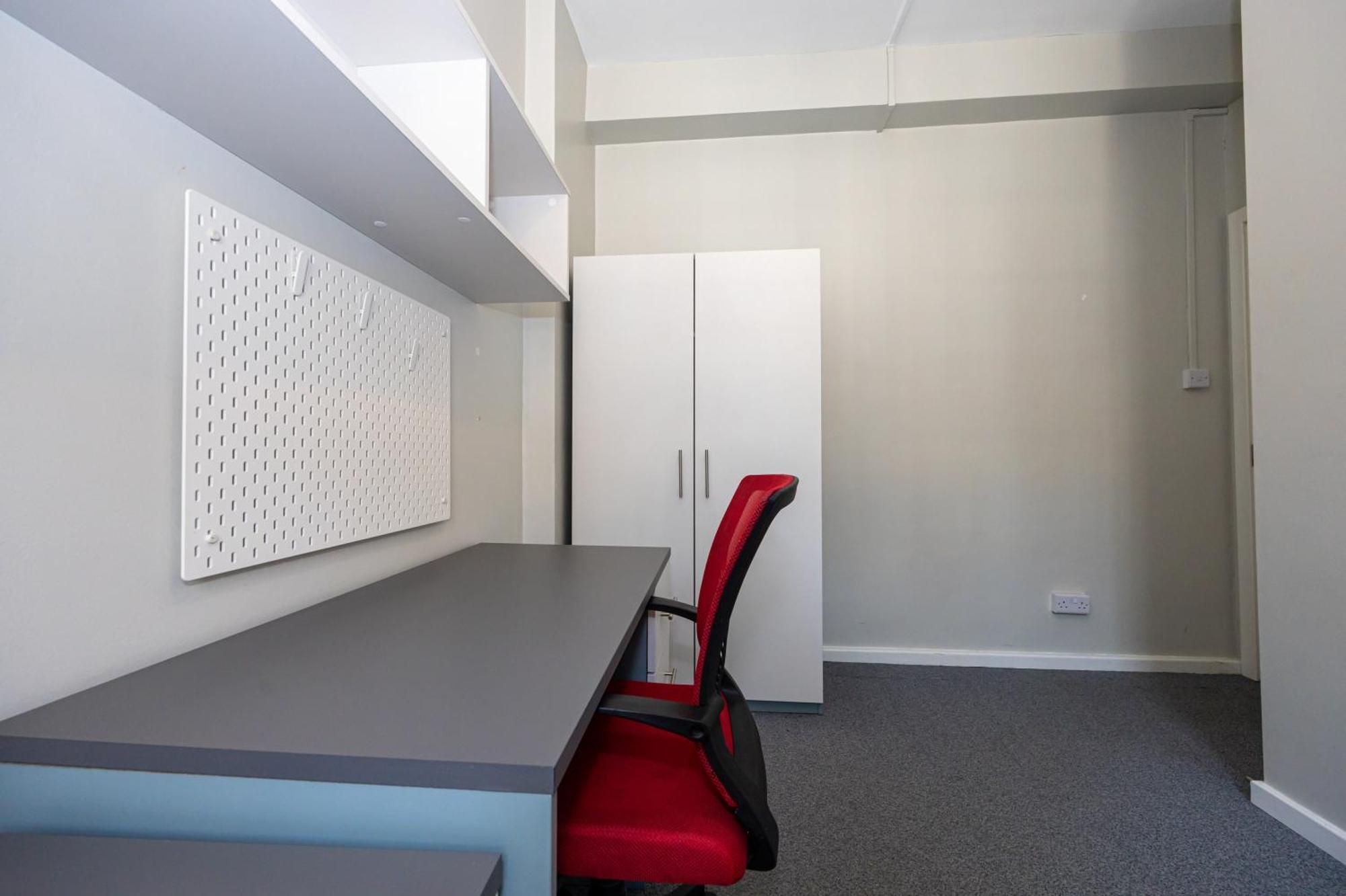 Spacious Room With Shared Facilities London Eksteriør billede