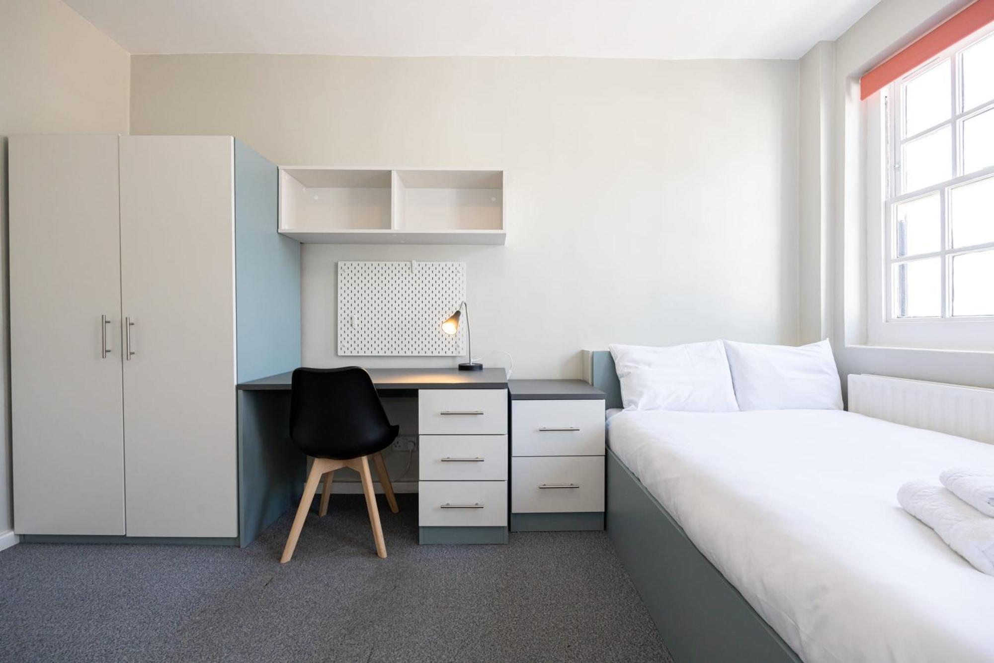 Spacious Room With Shared Facilities London Eksteriør billede